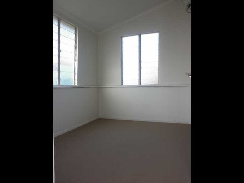 5 Turner Street, Ipswich QLD 4305