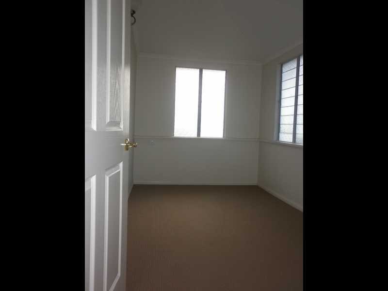 5 Turner Street, Ipswich QLD 4305