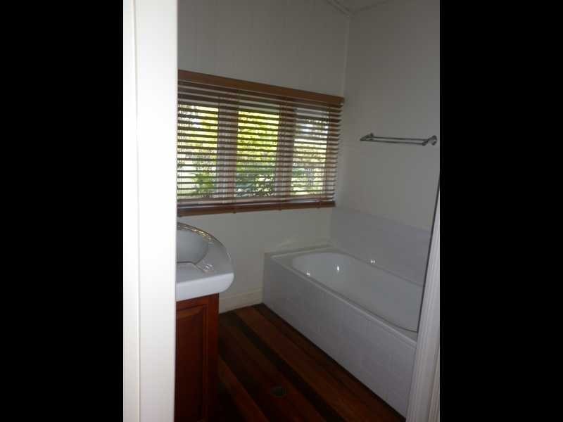 5 Turner Street, Ipswich QLD 4305