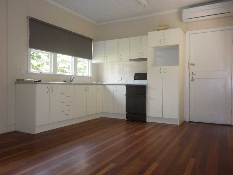 3 Pommer Street, Brassall QLD 4305