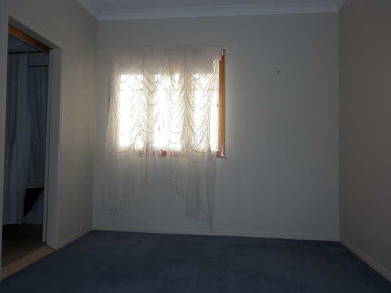4 Greasley Street, Tivoli QLD 4305
