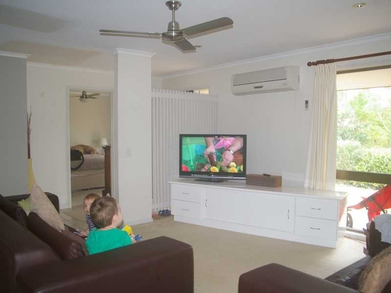 2 Thoona Close, Karana Downs QLD 4306