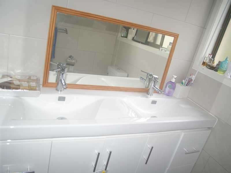2 Thoona Close, Karana Downs QLD 4306