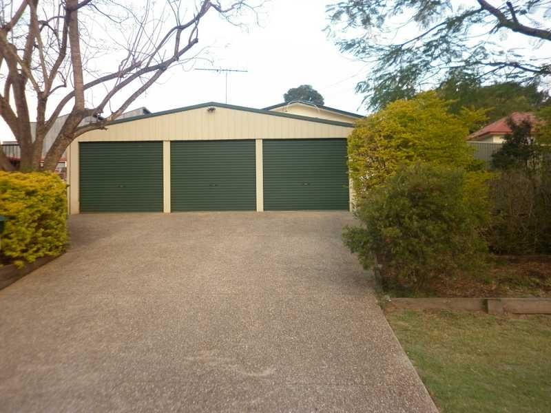 70 Darling Street, West Ipswich QLD 4305