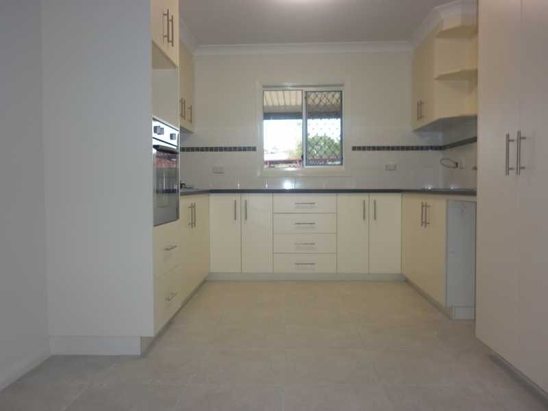 70 Darling Street, West Ipswich QLD 4305