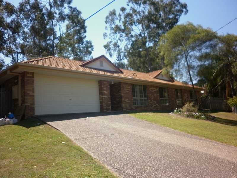 12 Brolga Court, Bundamba QLD 4304