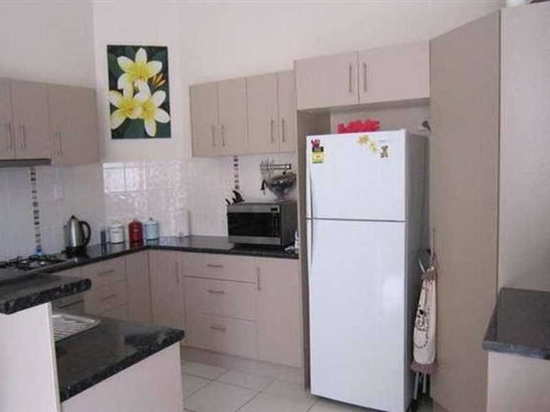 27 Benjamin Court, Yamanto QLD 4305