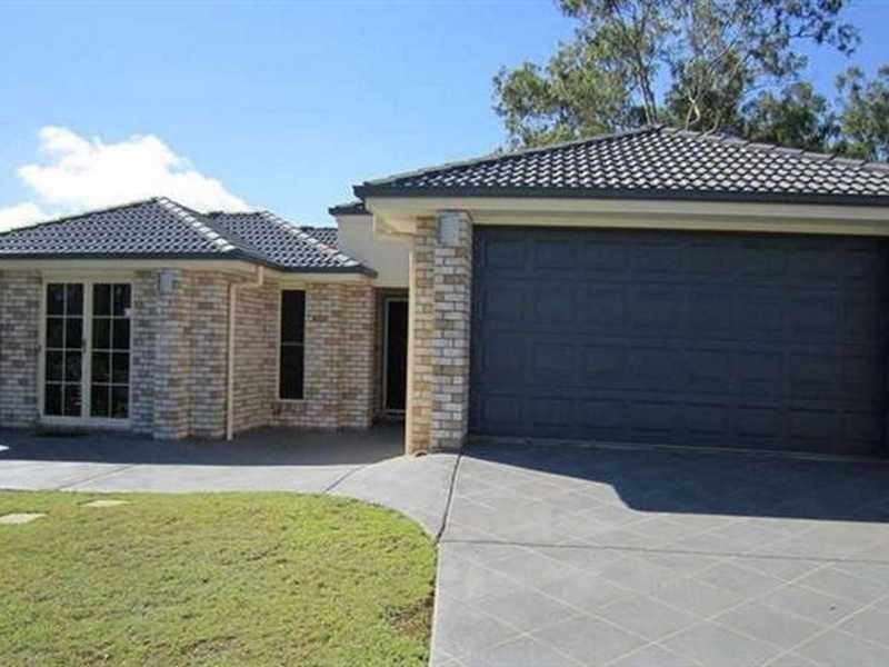 27 Benjamin Court, Yamanto QLD 4305