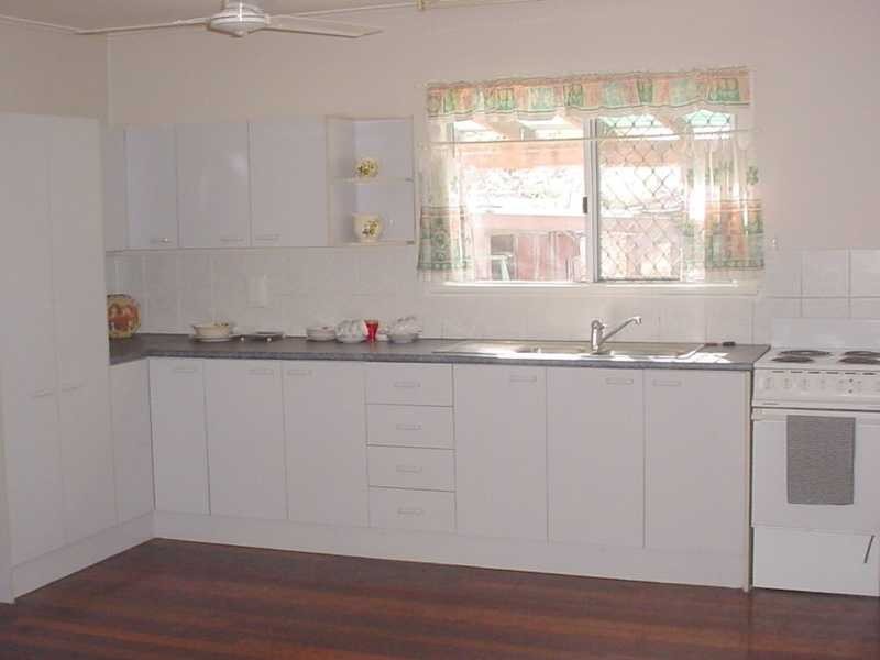 4 Pettigrew street, Woodend QLD 4305
