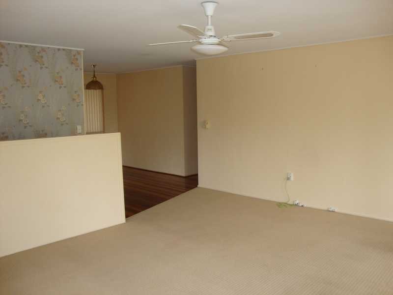 22 Chifley Crescent, Brassall QLD 4305