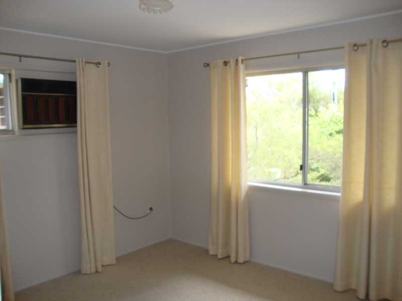 22 Chifley Crescent, Brassall QLD 4305