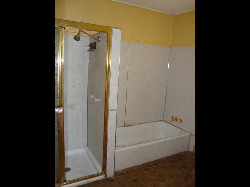 22 Chifley Crescent, Brassall QLD 4305