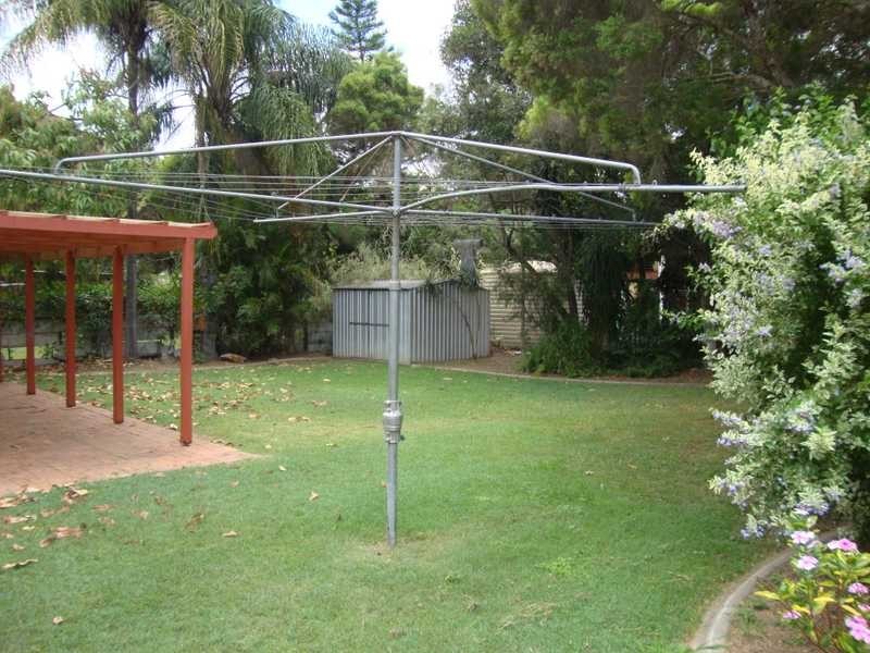 22 Chifley Crescent, Brassall QLD 4305