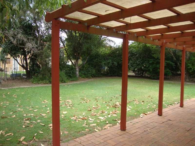 22 Chifley Crescent, Brassall QLD 4305