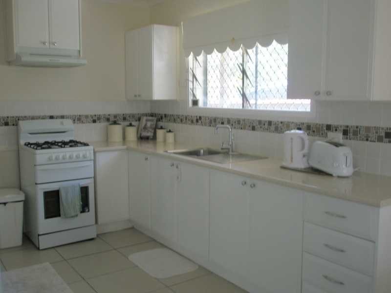 6 Flinders Drive, Leichhardt QLD 4305