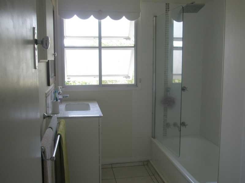 6 Flinders Drive, Leichhardt QLD 4305