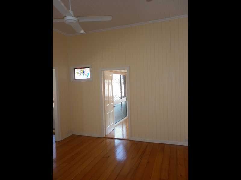 12 Newtown Street, East Ipswich QLD 4305