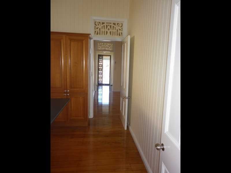 12 Newtown Street, East Ipswich QLD 4305