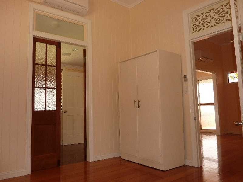 12 Newtown Street, East Ipswich QLD 4305