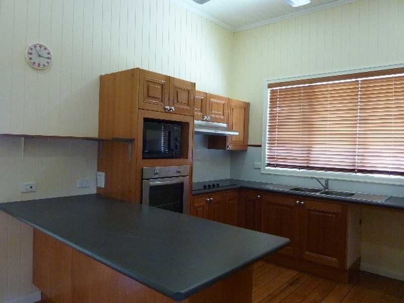 12 Newtown Street, East Ipswich QLD 4305