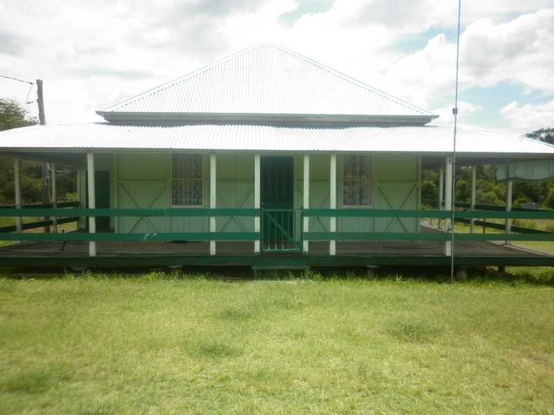 106 Russells Road, Pine Mountain QLD 4306