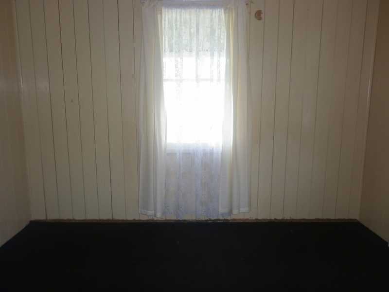 106 Russells Road, Pine Mountain QLD 4306