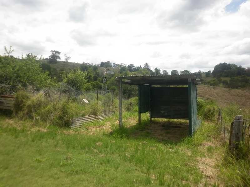 106 Russells Road, Pine Mountain QLD 4306