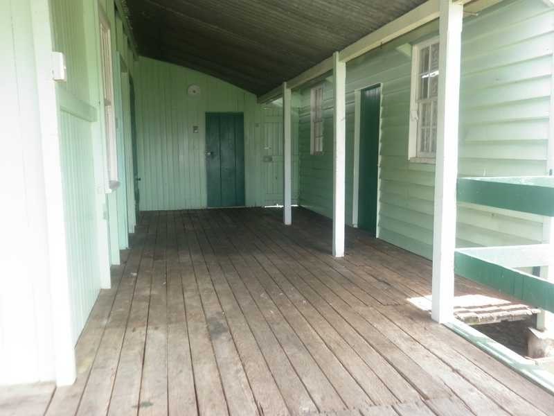 106 Russells Road, Pine Mountain QLD 4306