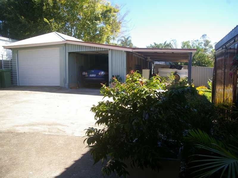 19 Joffre Street, Booval QLD 4304