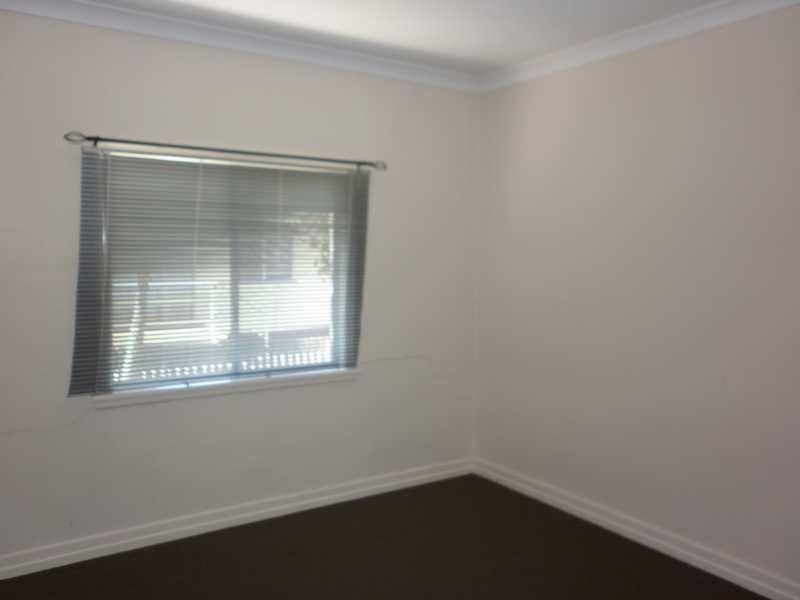 Unit 1/27 Merrell Street, North Booval QLD 4304