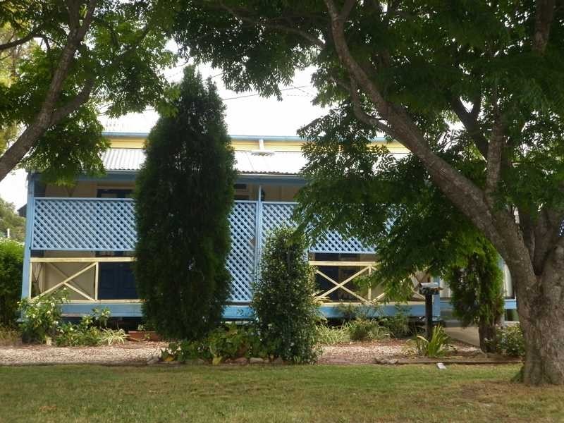 22 Lindsay Street, Bundamba QLD 4304