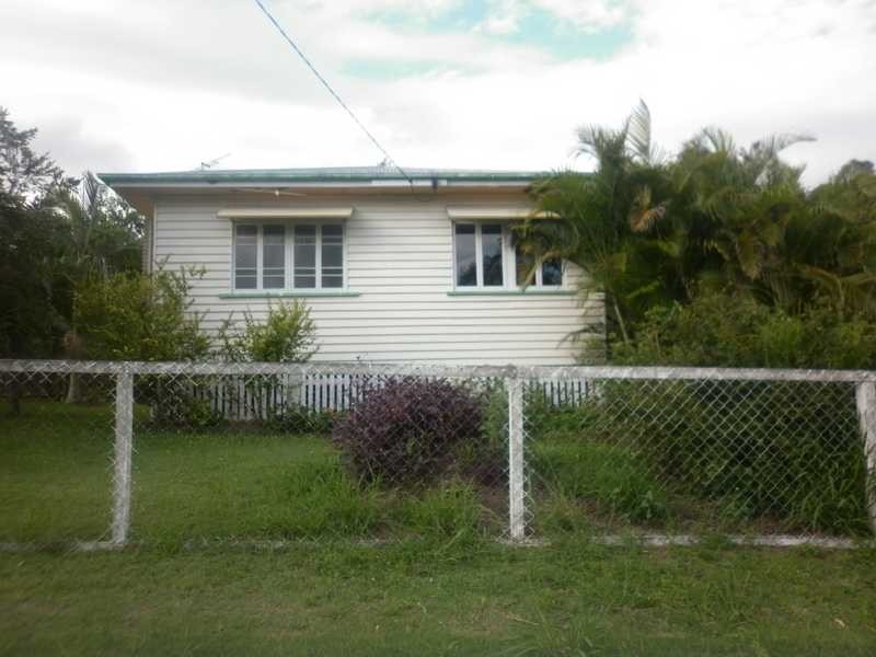 10 King Street, Dinmore QLD 4303