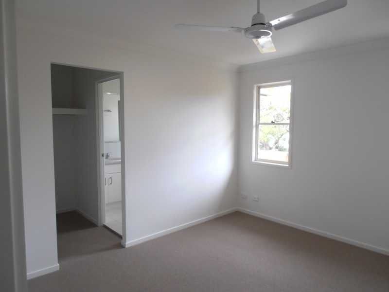 33a Margaret Street, Silkstone QLD 4304