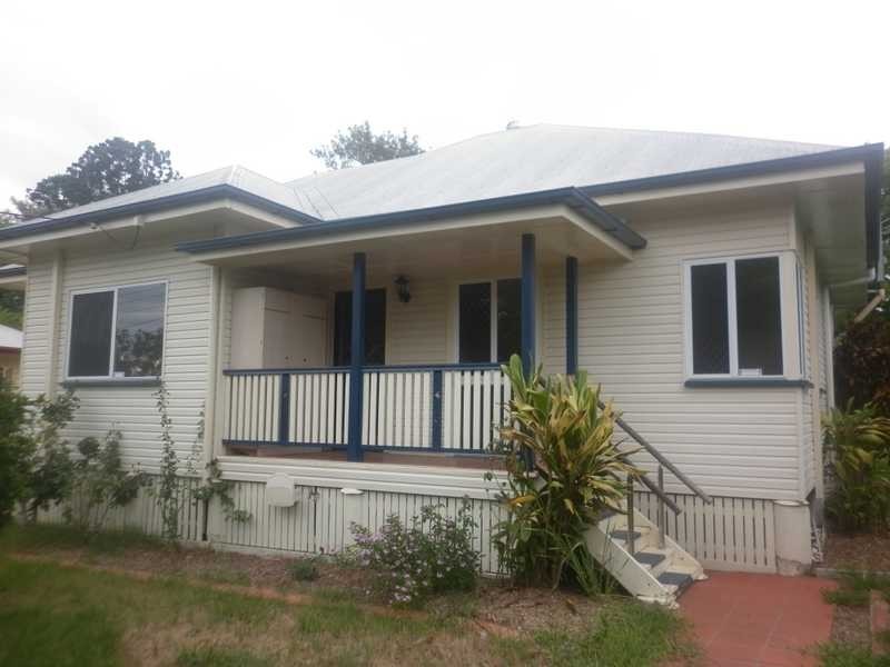 73 Woodford Street, Leichhardt QLD 4305