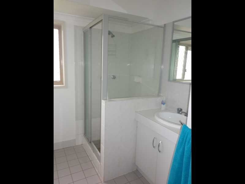 2/28 Cameron Street, Redbank Plains QLD 4301