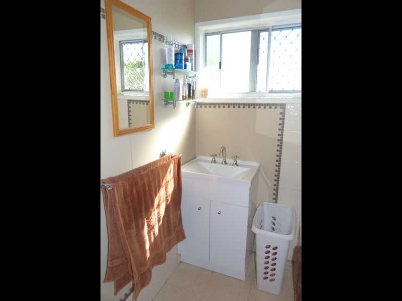 28a Margaret Street, Silkstone QLD 4304