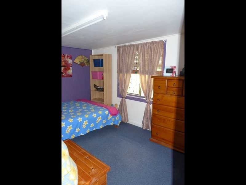 28a Margaret Street, Silkstone QLD 4304