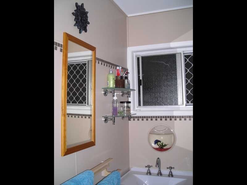 28a Margaret Street, Silkstone QLD 4304