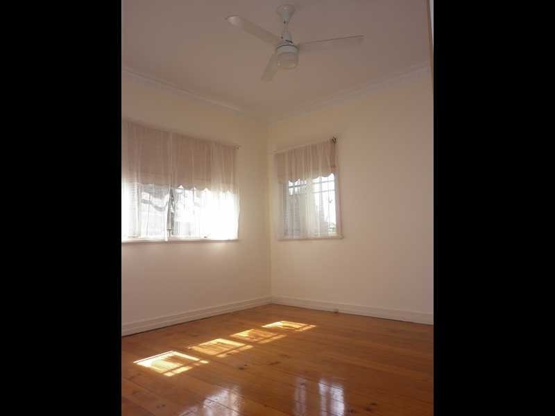 118 Chermside Road, East Ipswich QLD 4305