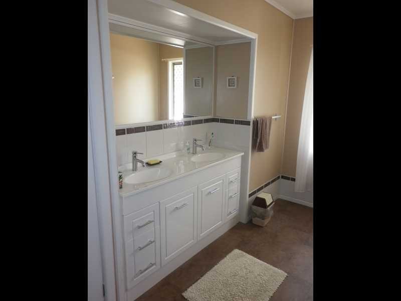 17 Greasley Street, Tivoli QLD 4305