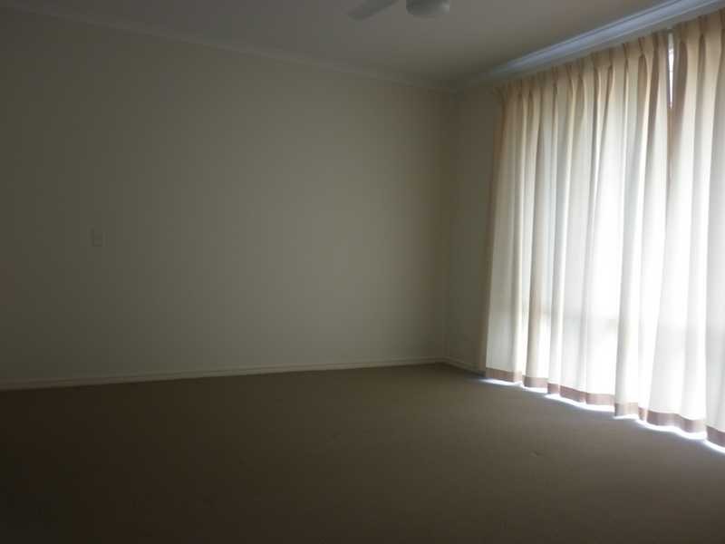 21 Sandhurst Place, Brassall QLD 4305