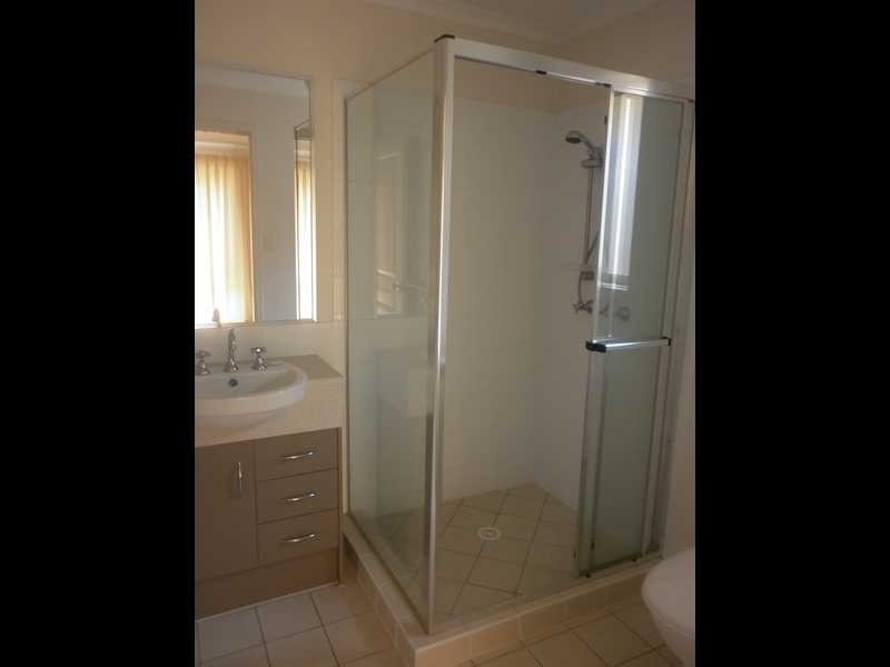 21 Sandhurst Place, Brassall QLD 4305