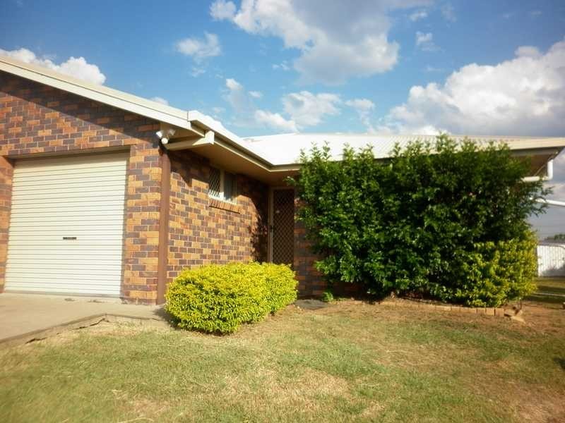 2/18 Mark Court, Raceview QLD 4305