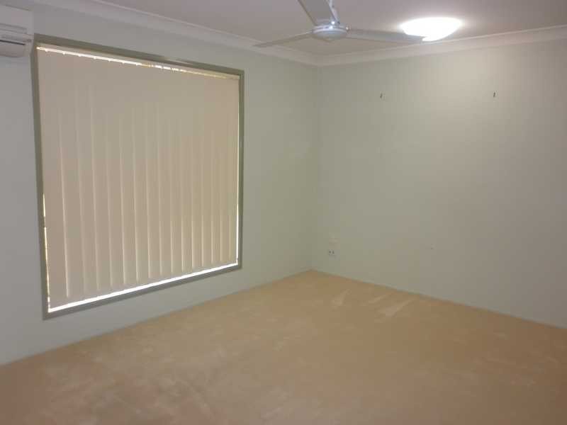2/18 Mark Court, Raceview QLD 4305
