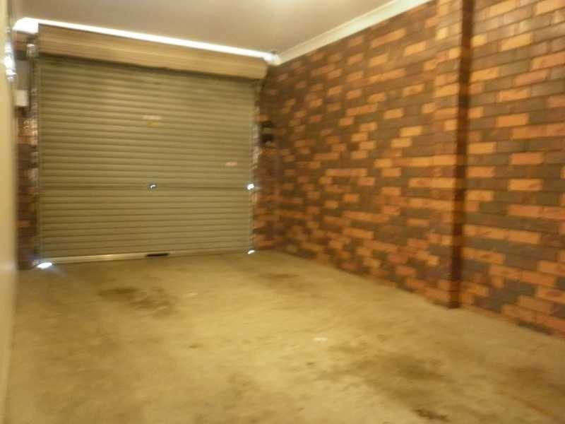 2/18 Mark Court, Raceview QLD 4305