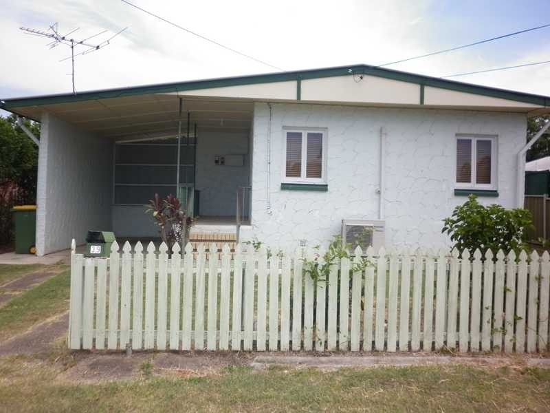 39 Selwyn Street, North Booval QLD 4304