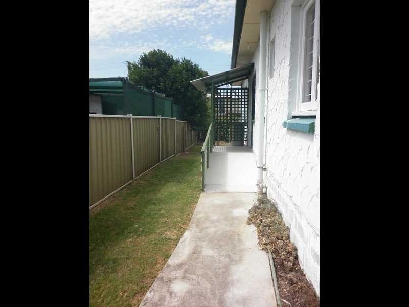 39 Selwyn Street, North Booval QLD 4304