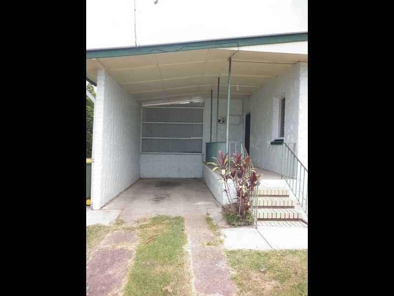 39 Selwyn Street, North Booval QLD 4304