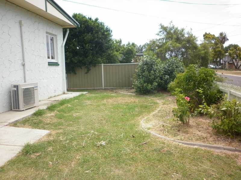 39 Selwyn Street, North Booval QLD 4304