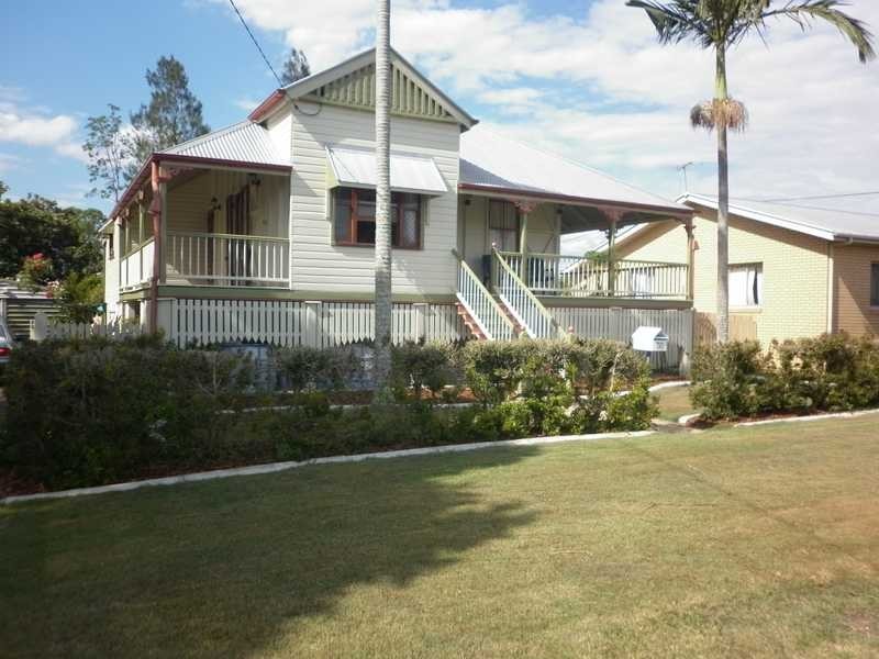 30 Bridge Street, North Booval QLD 4304